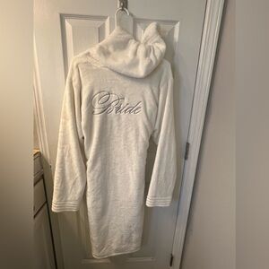 Fleece bridal robe